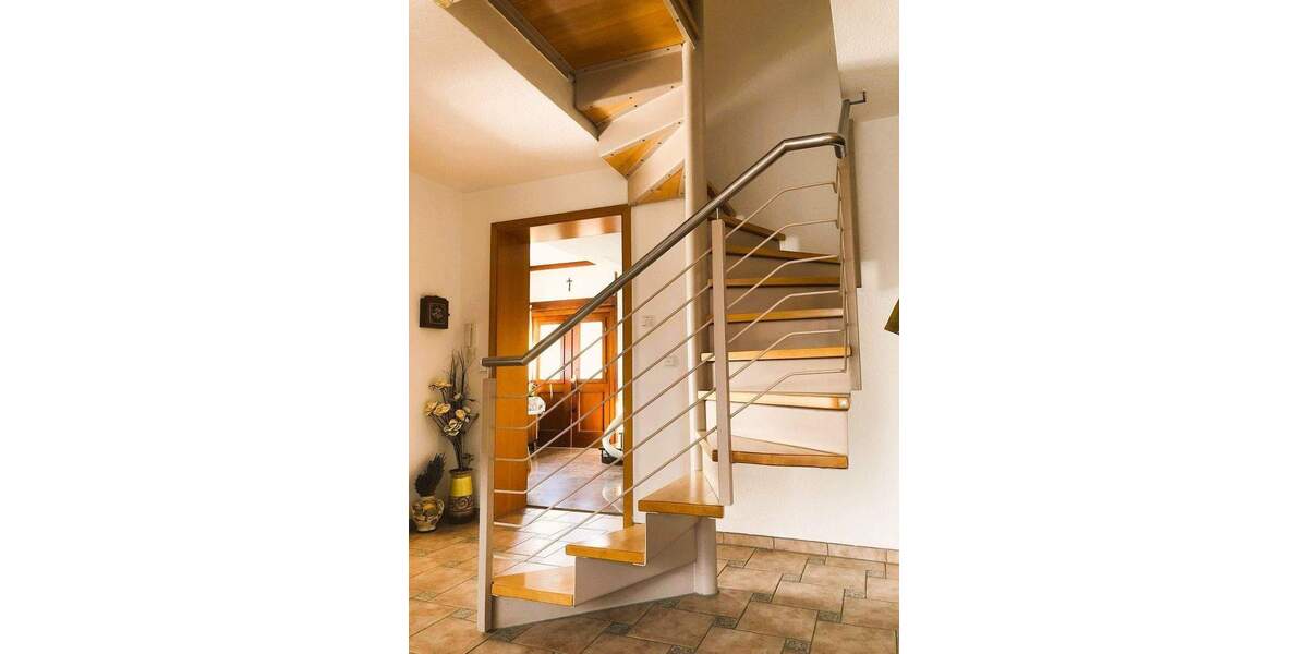 Einfamilienhaus Werdau Leubnitz - 5 Zimmer, 168 m&sup2;, 490.000&euro; | Angebot:25996698