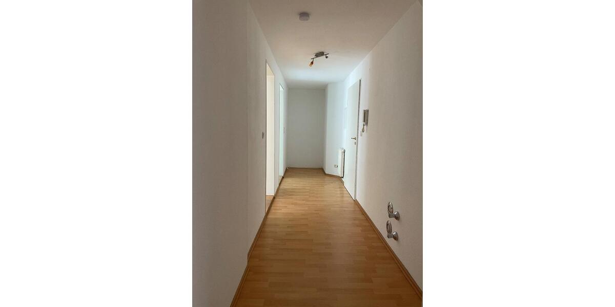 Dachgeschoßwohnung Meerane - 2 Zimmer, 50 m&sup2;, 290&euro; | Angebot:26659839