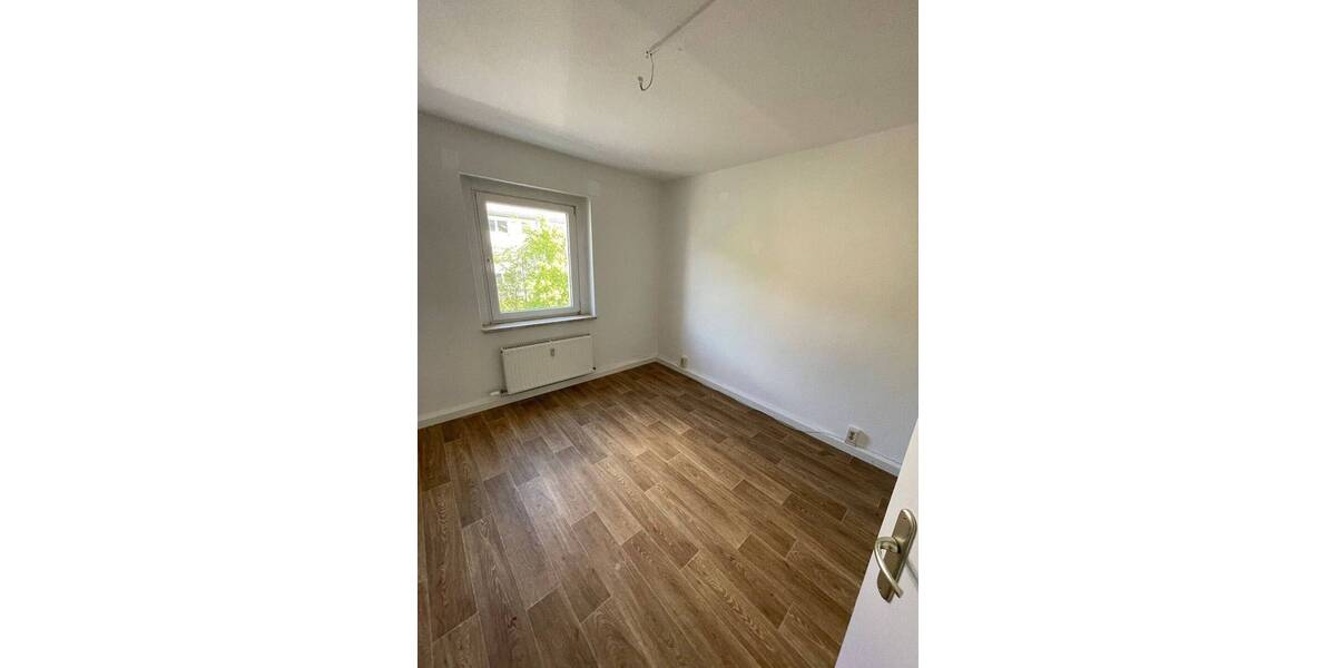 Etagenwohnung Gera Liebschwitz - 3 Zimmer, 59 m&sup2;, 310&euro; | Angebot:26542764