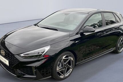 Hyundai i30 1.500 km 31.990 &euro; Zeitz 06712