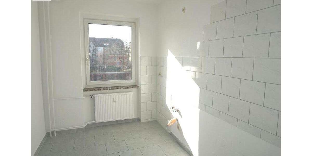 Etagenwohnung Eisenberg - 4 Zimmer, 77 m&sup2;, 105.000&euro; | Angebot:22066999