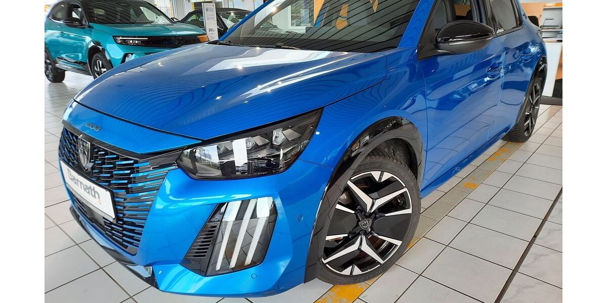 Peugeot 208 8.810 km 21.950 € Werdau 08412