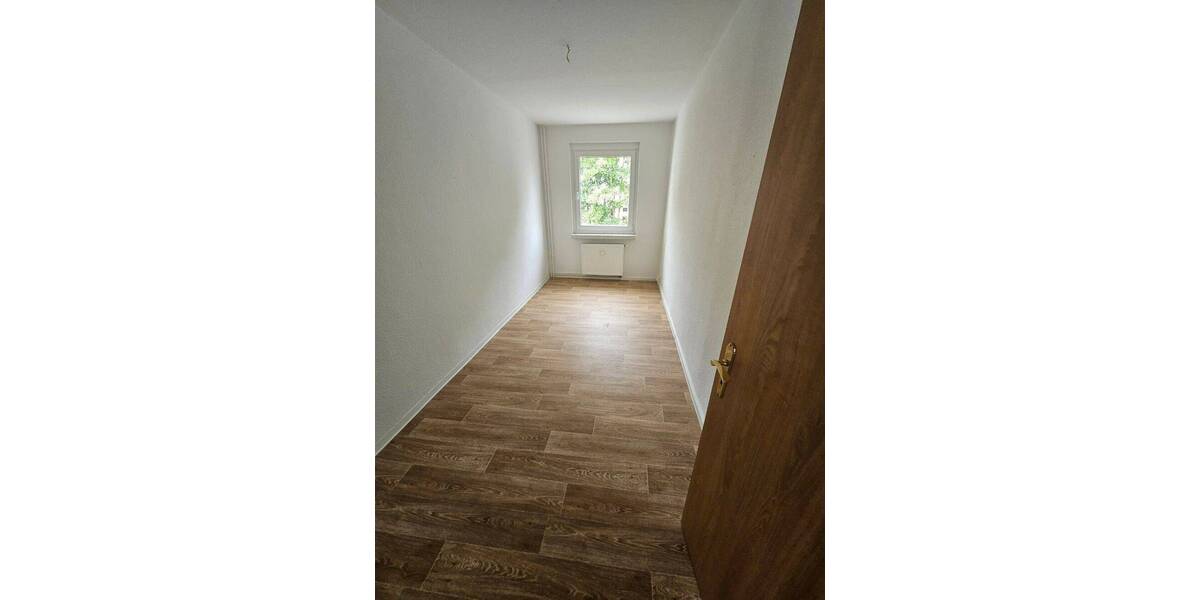 Etagenwohnung Altenburg Südost - 3 Zimmer, 59 m&sup2;, 335&euro; | Angebot:26555426