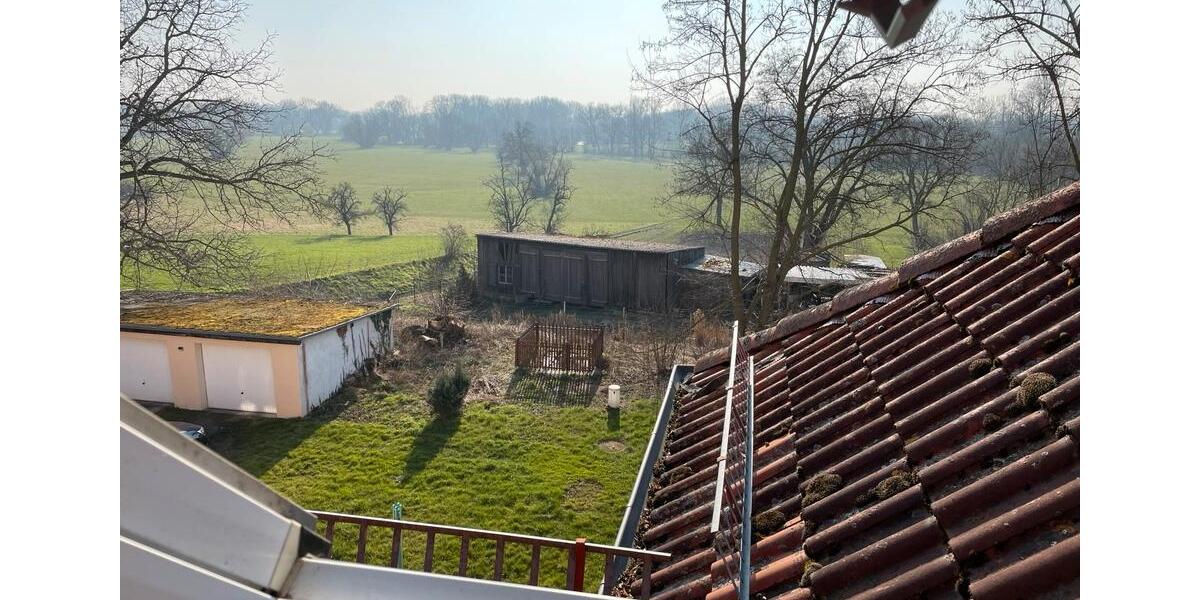 Dachgeschoßwohnung Elsteraue - 4 Zimmer, 85 m&sup2;, 470&euro; | Angebot:25960420