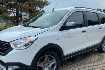 Dacia Lodgy 61.120 km 14.490 € Zeitz 06712