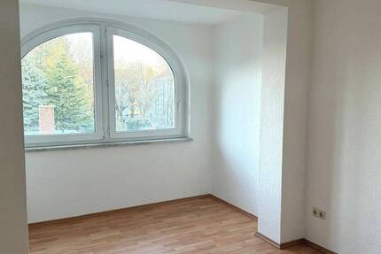 Wohnung Gera Debschwitz - 3 Zimmer, 71 m&sup2;, 400&euro; | Angebot:26189031