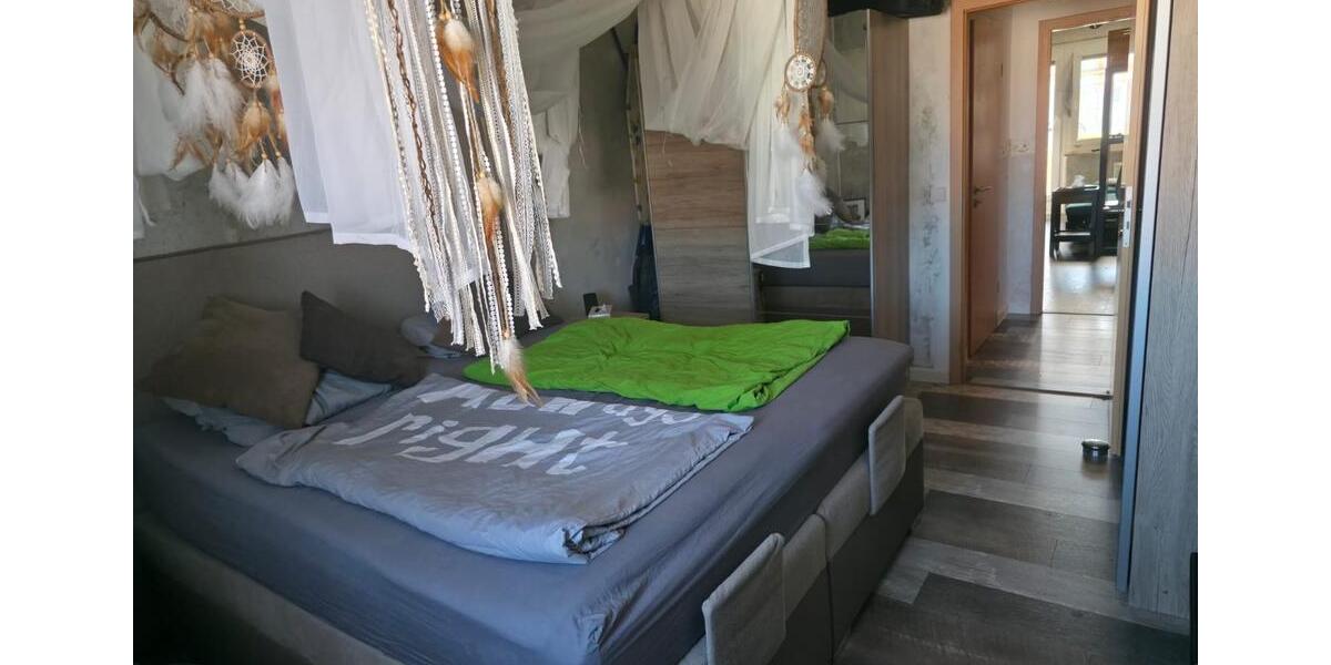 Wunderschöne 4 Raum Wohnung mit Balkon zu vermieten 4 zimmer