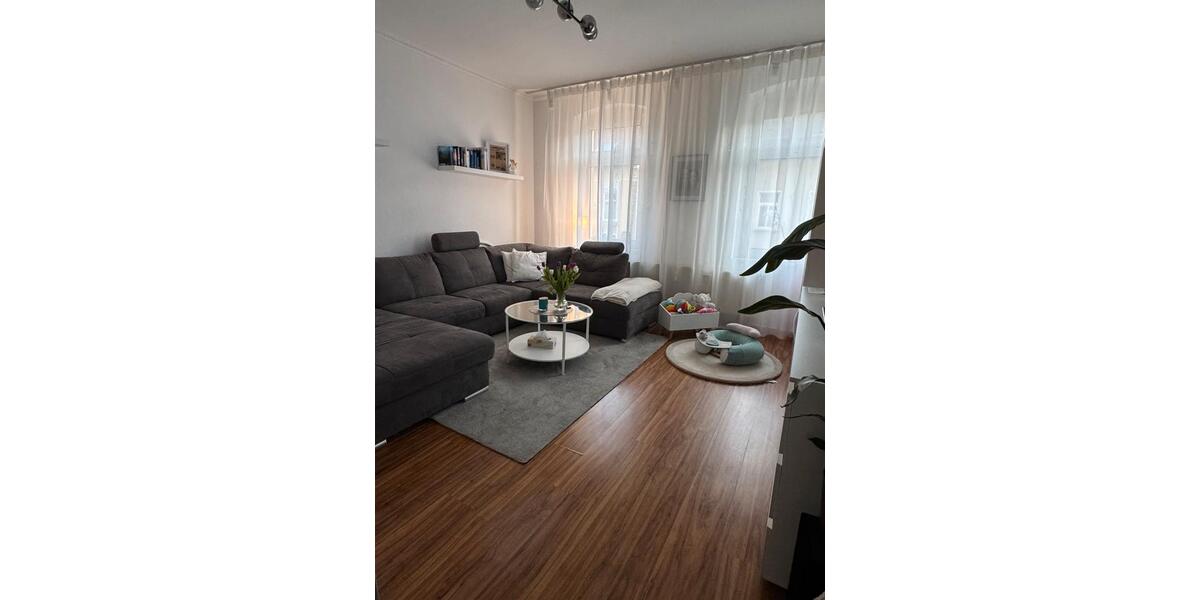 Etagenwohnung Gera Alt-Taubenpreskeln - 5 Zimmer, 90 m&sup2;, 720&euro; | Angebot:26199810