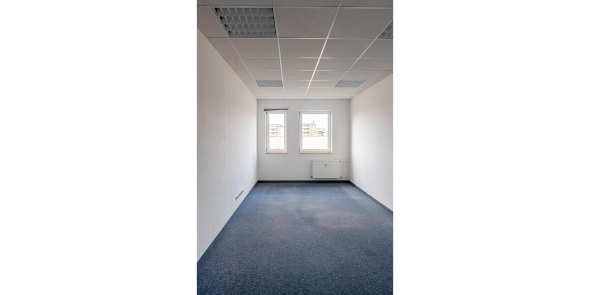 3. OG - Gewerbe im Herzen von Gera! Moderne Büroräume! ca. 403 m² zuzüglich Terrasse - Gewerbeobjekt Gera Debschwitz | Angebot:26890611