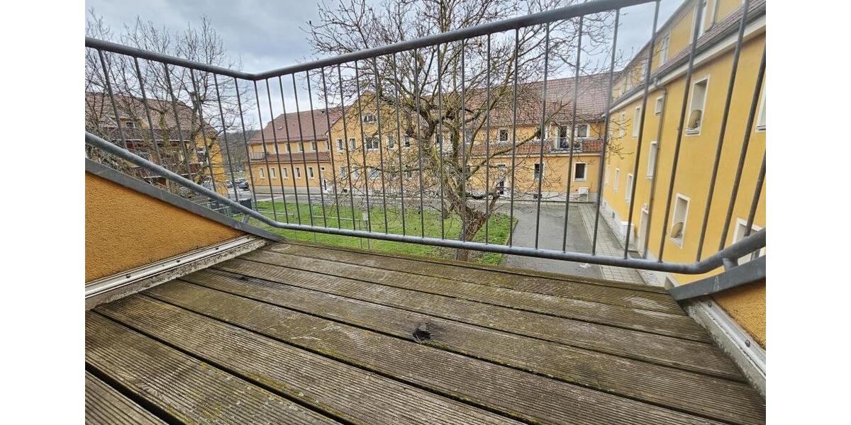 Etagenwohnung Altenburg - 2 Zimmer, 70 m&sup2;, 475&euro; | Angebot:26563033