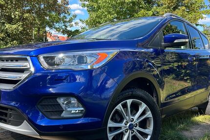 Ford Kuga 81.700 km 11.999 € Ronneburg 07580