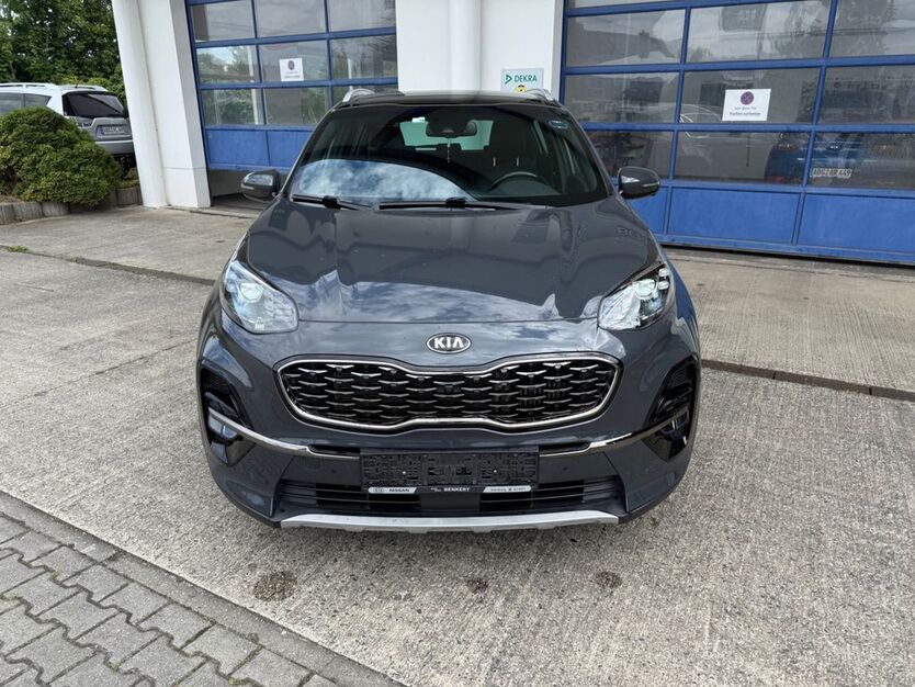 Kia Sportage 90.000 km 22.900 € Altenburg 04600