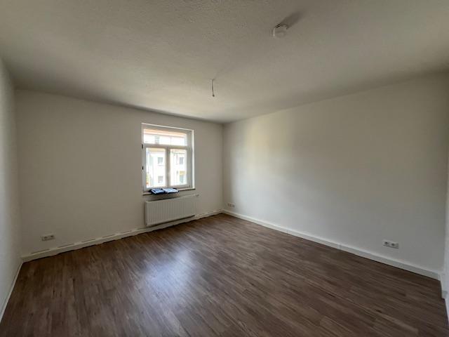 Etagenwohnung Gera Lusan - 2 Zimmer, 54 m&sup2;, 317&euro; | Angebot:26156198