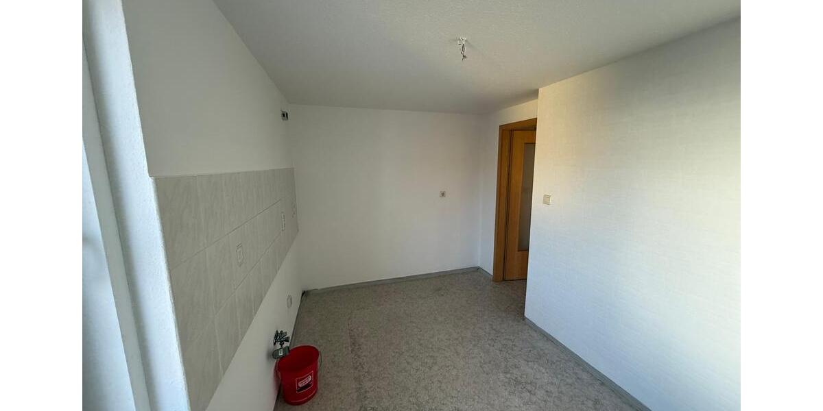 Etagenwohnung Auma-Weidatal Weidatal - 3 Zimmer, 64 m&sup2;, 345&euro; | Angebot:25138394