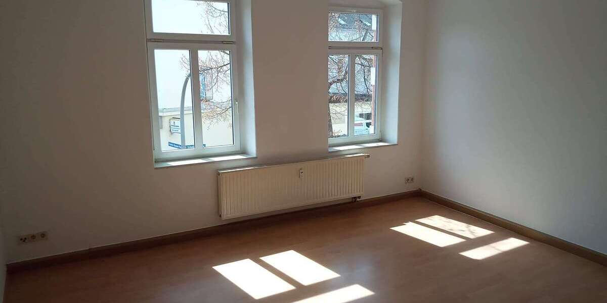 Etagenwohnung Gera Untermhaus - 2 Zimmer, 66 m&sup2;, 410&euro; | Angebot:26754629