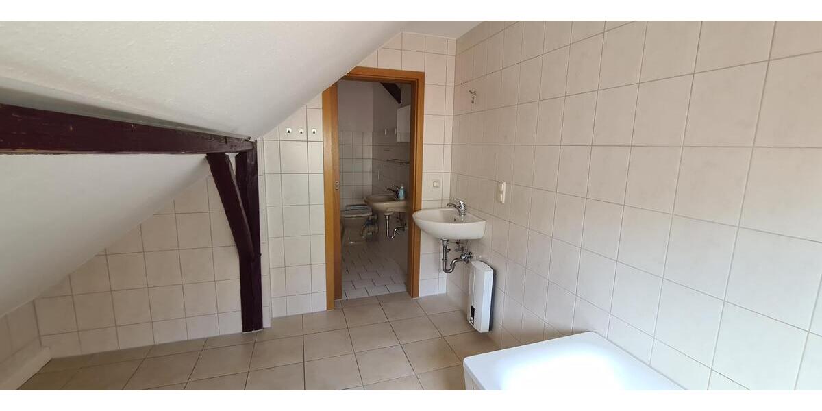 ab sofort: gemütliche 2-Zimmer-Wohnung in Stadtmitte Stadtroda´s - Etagenwohnung Stadtroda | Angebot:27338938