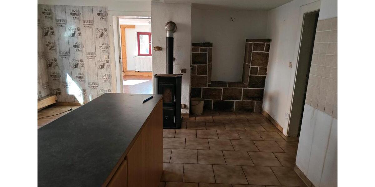 Maisonettenwohnung Kraftsdorf - 4 Zimmer, 130 m&sup2;, 1.200&euro; | Angebot:25136991