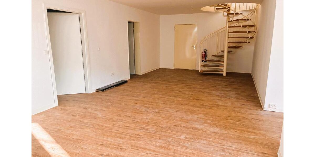 Maisonettenwohnung Gera Debschwitz - 2 Zimmer, 121 m&sup2;, 690&euro; | Angebot:26224407