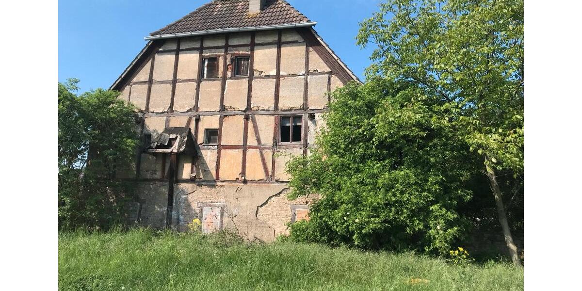 Einfamilienhaus Schmölln - 15 Zimmer, 250 m&sup2;, 150.000&euro; | Angebot:25340346