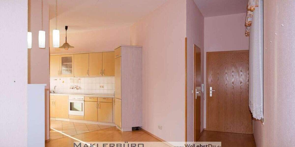 Etagenwohnung Greiz Irchwitz - 2 Zimmer, 68 m&sup2;, 480&euro; | Angebot:26513271