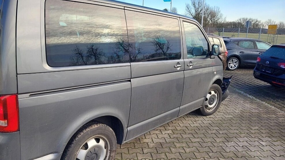 VW California 180.000 km 12.000 € Groitzsch 04539