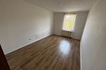 Etagenwohnung Crimmitschau - 4 Zimmer, 100 m&sup2;, 520&euro; | Angebot:24469695