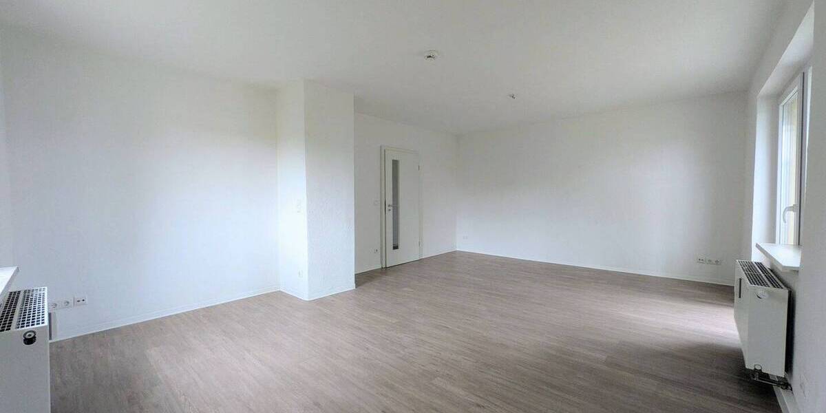 Etagenwohnung Gera Bieblach - 4 Zimmer, 109 m&sup2;, 860&euro; | Angebot:26858988