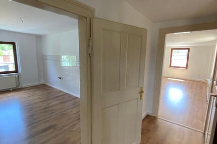 Wohnung Greiz - 2 Zimmer, 68 m&sup2;, 340&euro; | Angebot:26462523