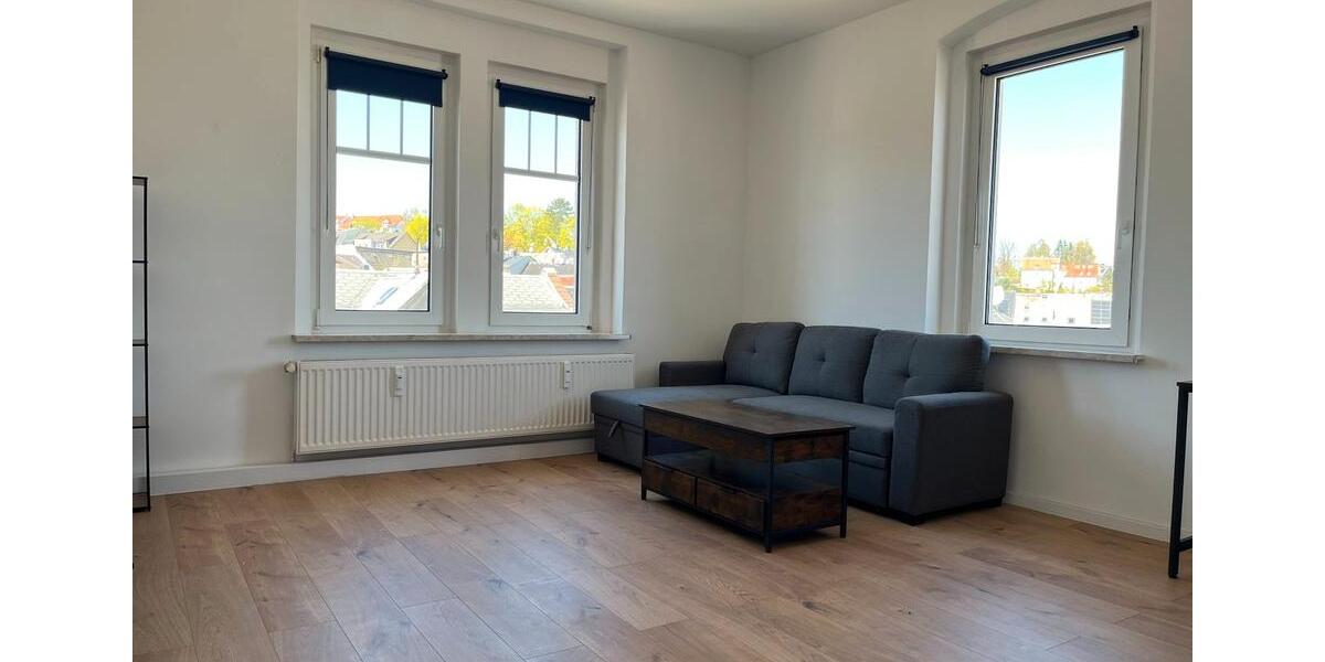 Etagenwohnung Crimmitschau - 2 Zimmer, 56 m&sup2;, 320&euro; | Angebot:26266397