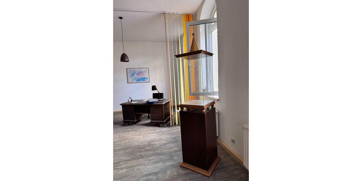 Gewerbeobjekt Gera Innenstadt - 2 Zimmer, 86 m&sup2;, 565&euro; | Angebot:25769959