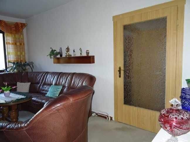 Etagenwohnung Auma-Weidatal Auma - 4 Zimmer, 105 m&sup2;, 450&euro; | Angebot:26360223