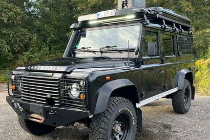 Land Rover Defender 265.000 km 30.900 &euro; Gera 07548
