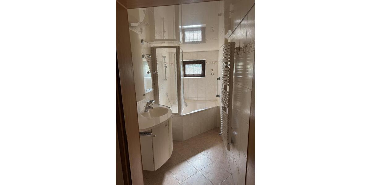 Doppelhaushälfte Gößnitz - 4 Zimmer, 95 m&sup2;, 159.000&euro; | Angebot:26477250