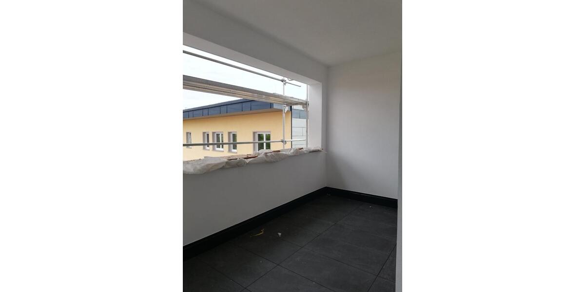 Etagenwohnung Schmölln - 4 Zimmer, 110 m&sup2;, 880&euro; | Angebot:24802003