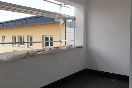 Wohnung Schmölln - 4 Zimmer, 110 m&sup2;, 880&euro; | Angebot:24802003