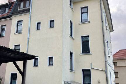 Vollvermietetes MFH mit Garagen, Hinterhaus und einem extra Grundstück! 1 zimmer