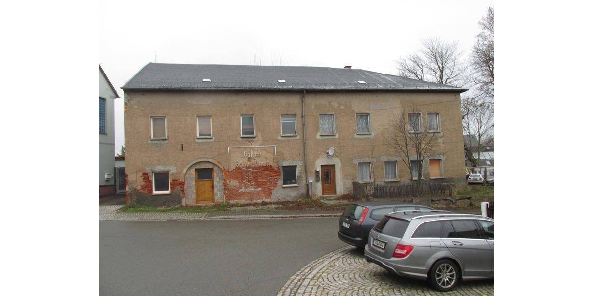 Sanierungsbedürftiges Mehrgenerationshaus in Ronneburg bei Gera 8 zimmer