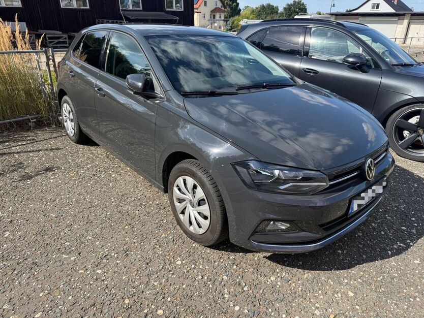 VW Polo 97.000 km 13.490 € Serba 07616