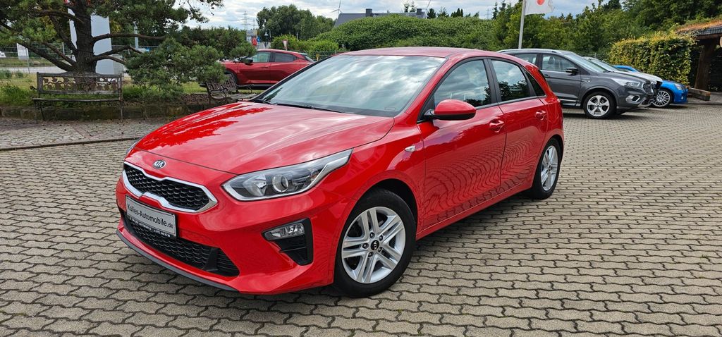Kia ceed / Ceed 96.100 km 11.990 &euro; Zeitz 06712