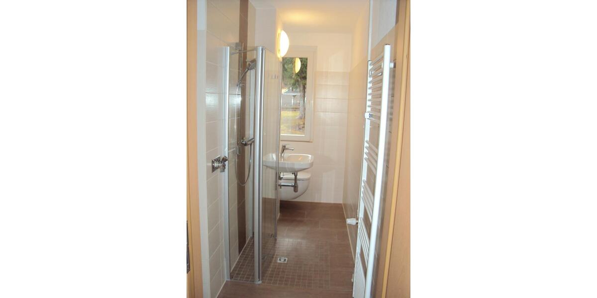 Etagenwohnung Gera Alt-Bieblach - 2 Zimmer, 48 m&sup2;, 291&euro; | Angebot:25228291