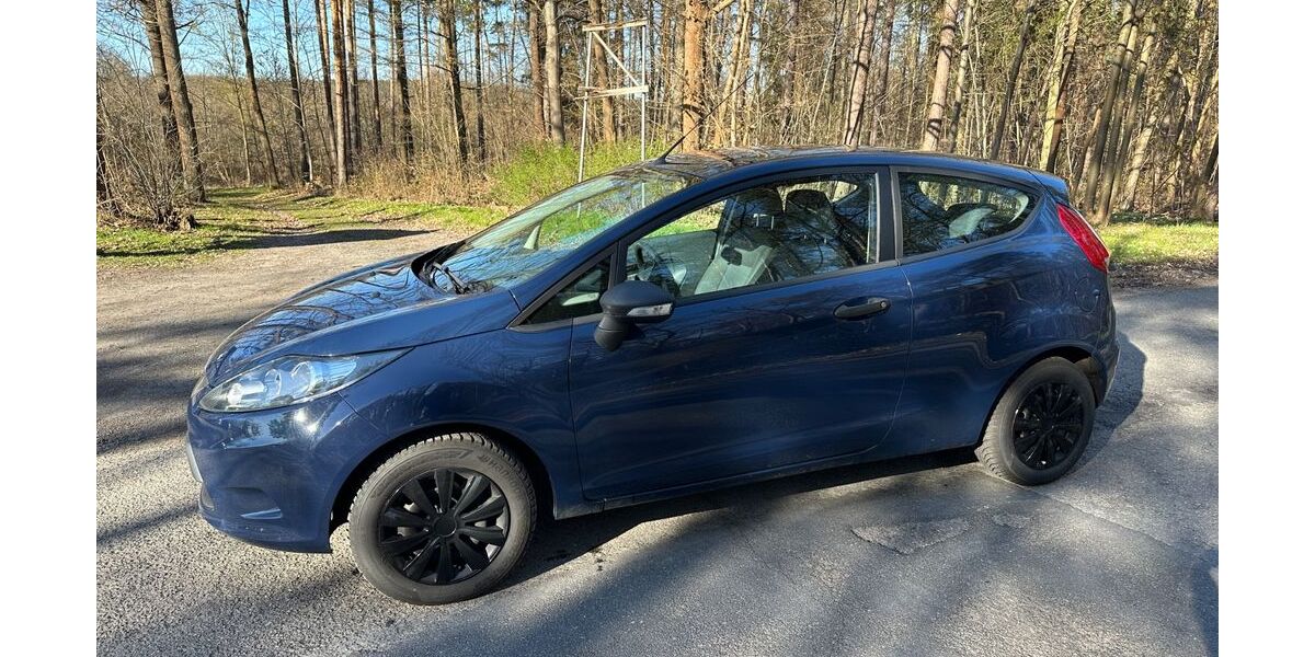 Ford Fiesta 20.661 km 5.300 &euro; Gera 07548
