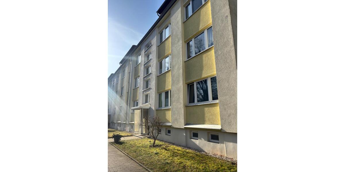 Hochparterre Gera Debschwitz - 2 Zimmer, 48 m&sup2;, 64.000&euro; | Angebot:25752136