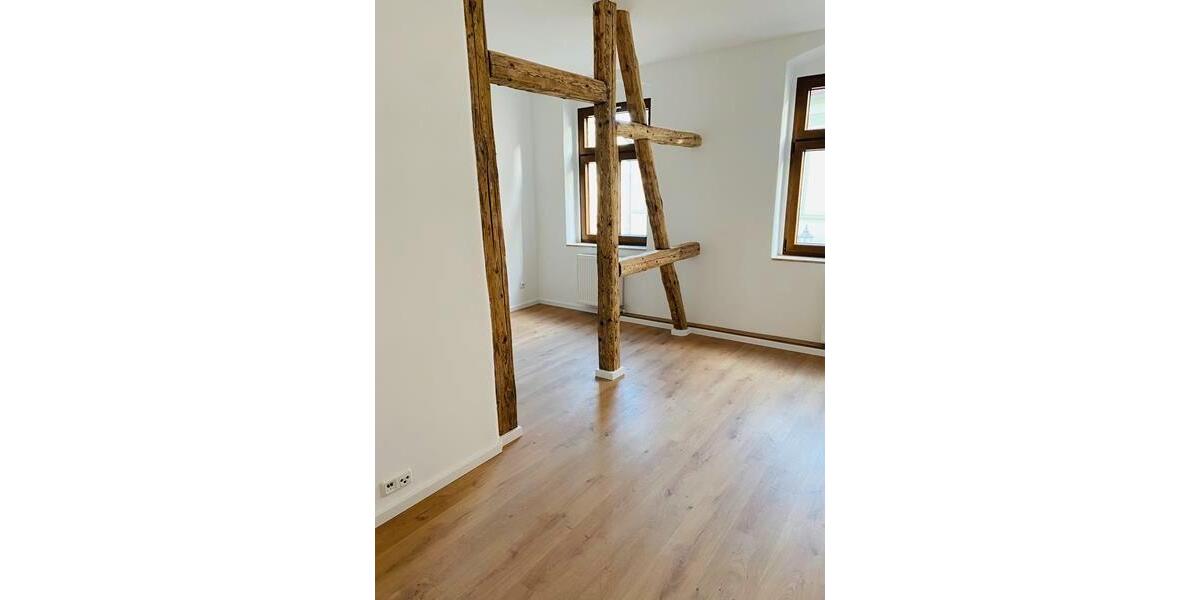 Etagenwohnung Meerane - 2 Zimmer, 58 m&sup2;, 319&euro; | Angebot:25376877
