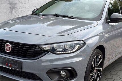 Fiat Tipo 86.950 km 15.990 € Eisenberg 07607