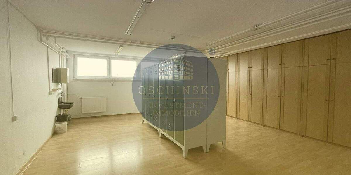 D16405 + Nur ca. 148 €m² + Gewerbekomplex + Leerstehend + ca. 10.483 m² Fläche + Zeulenroda-Triebes zimmer