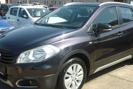 Suzuki (SX4) S-Cross 130.000 km 8.900 &euro; Gera 07548