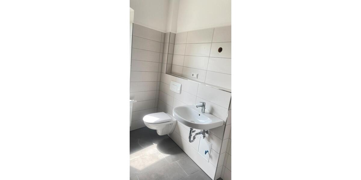 Etagenwohnung Werdau - 1 Zimmer, 38 m&sup2;, 450&euro; | Angebot:26531838