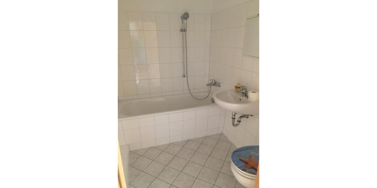 Etagenwohnung Gera Lusan - 2 Zimmer, 49 m&sup2;, 320&euro; | Angebot:26148449