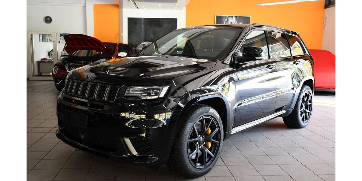 Jeep Grand Cherokee 18.300 km 84.600 &euro; Eisenberg 07607