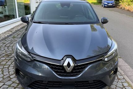 Renault Clio 105.100 km 13.700 € Hohenölsen 07570